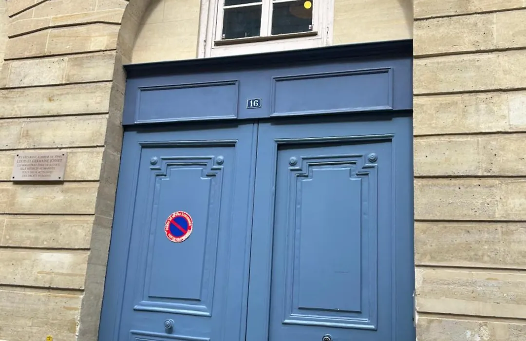Joli 3 Pieces Proche Marais-1